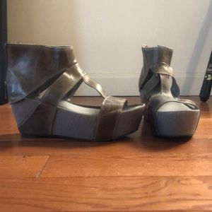 Gray platforms sandals